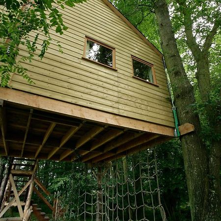 La Cabane Aux Secrets - Au Milieu De Nulle Part Outines Экстерьер фото