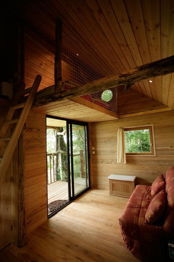 La Cabane Aux Secrets - Au Milieu De Nulle Part Outines Экстерьер фото